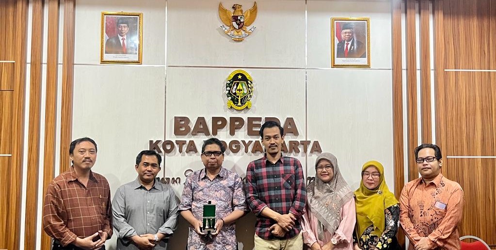 Kunjungan Kerja Bappeda Litbang Pemerintah Kota Balikpapan terkait Jaringan Penelitian Kota Yogyakarta