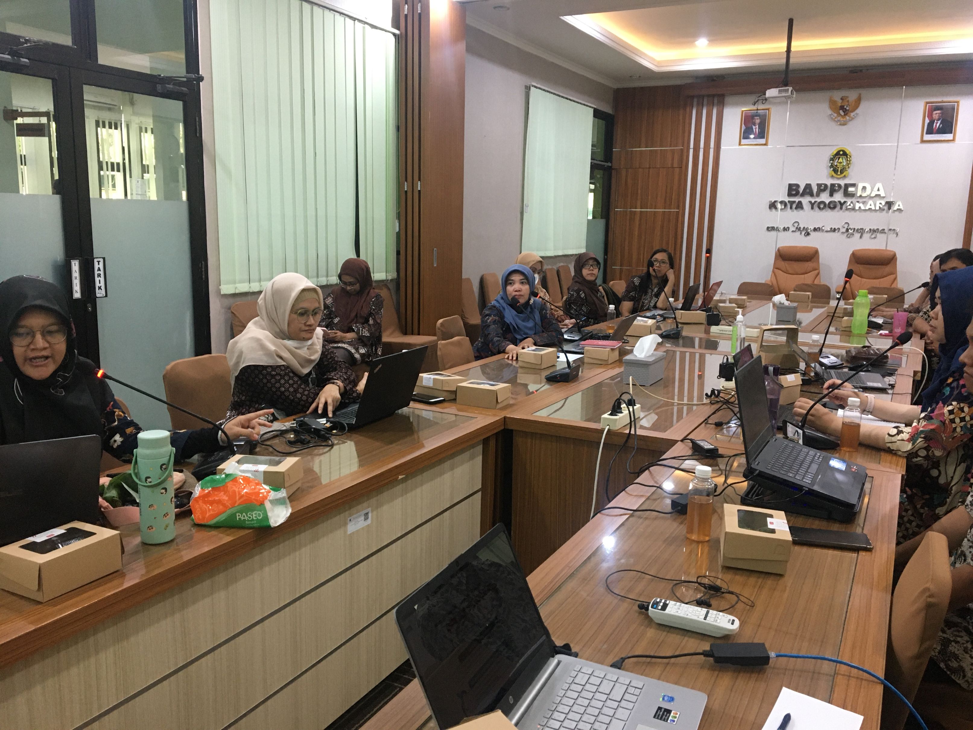 Koordinasi Lanjutan Bappeda Kota Yogyakarta dengan Tim Tenaga Ahli Penyusunan Rancangan Awal RPJPD Kota Yogyakarta Tahun 2025-2045